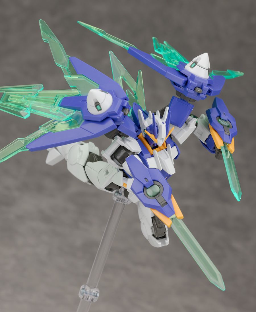 hg_00diverarc065.jpg