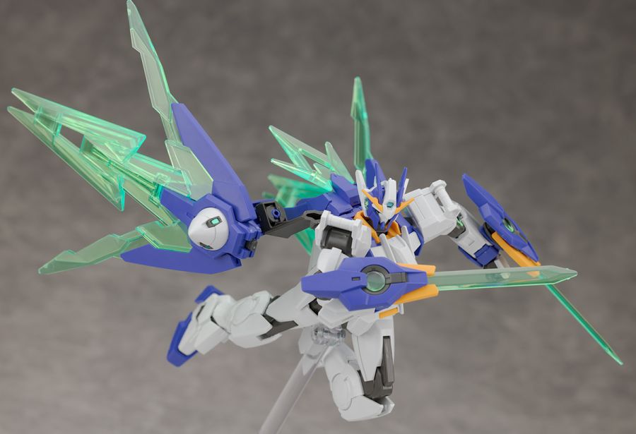 hg_00diverarc076.jpg