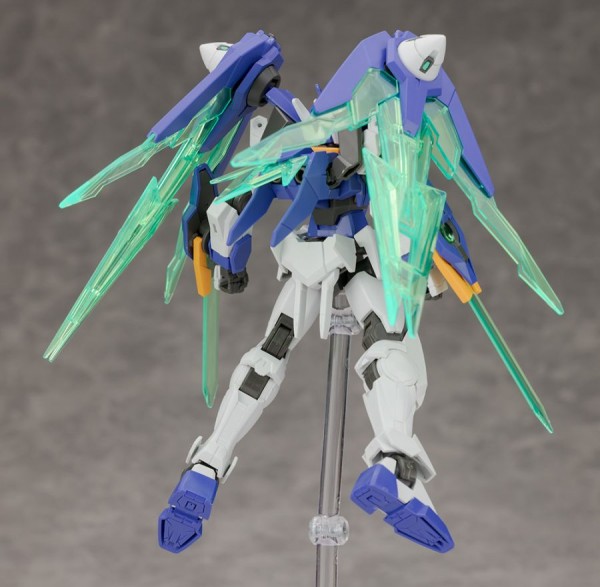 hg_00diverarc062.jpg