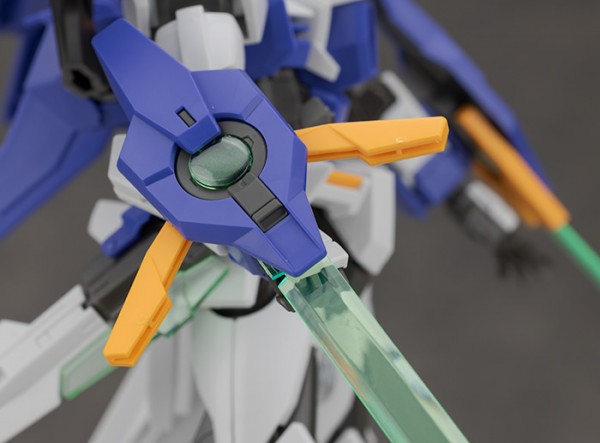 hg_00diverarc057.jpg