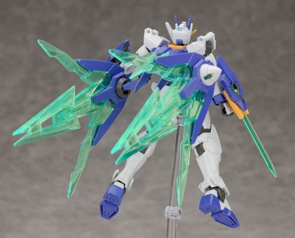 hg_00diverarc075.jpg