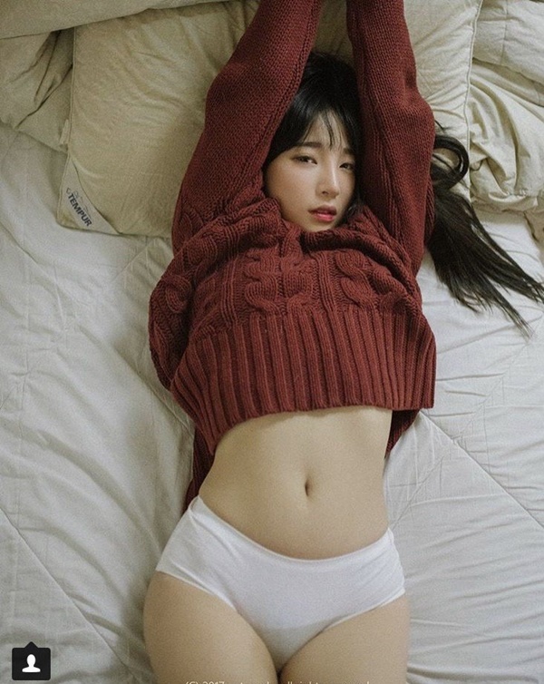 강인경 몸매