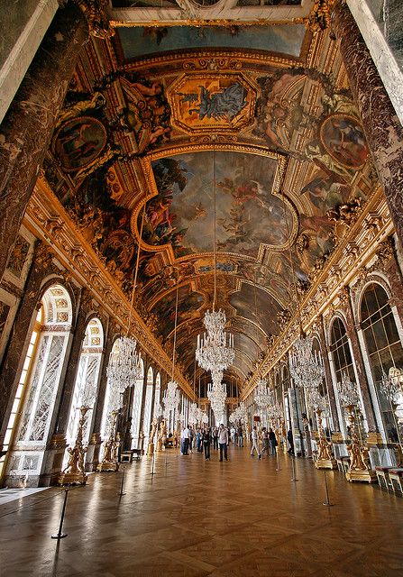 Versailles: hall of mirrors