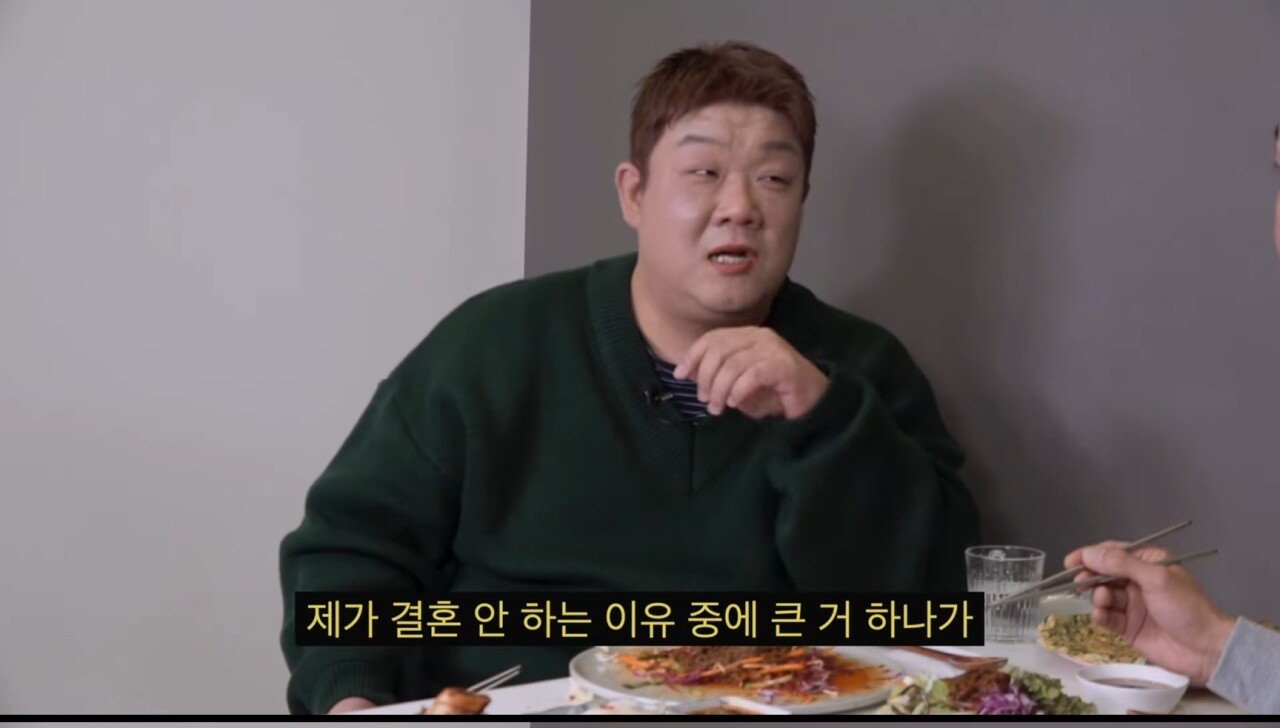 김대희 앞에서 앞담화까는 유민상 - 꾸르