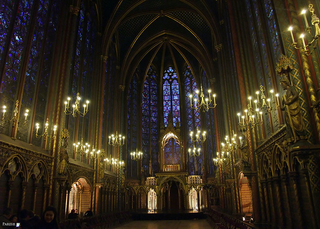 Sainte Chapelle de Paris : Gothique Rayonnant, apogée de l