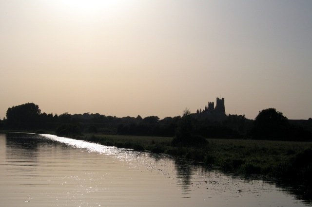 River_Great_Ouse_&_Ely_Cathedral.jpg 중세 러시아에는 영국인들의 식민지가 있었다?