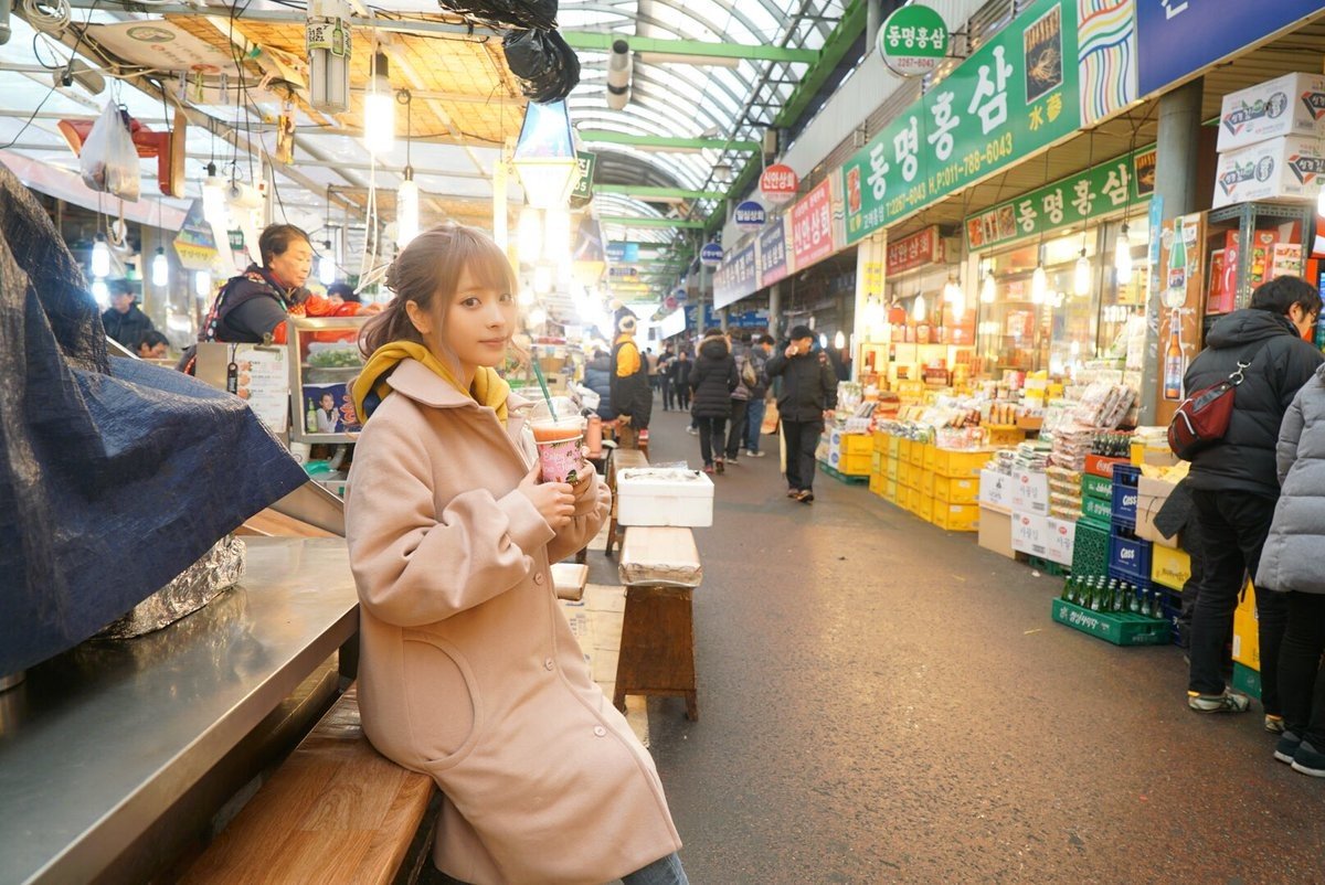 주말을 불태운 모모노기 카나