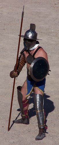 Hoplomachus | Roman gladiators, Roman gladiator, Ancient rome