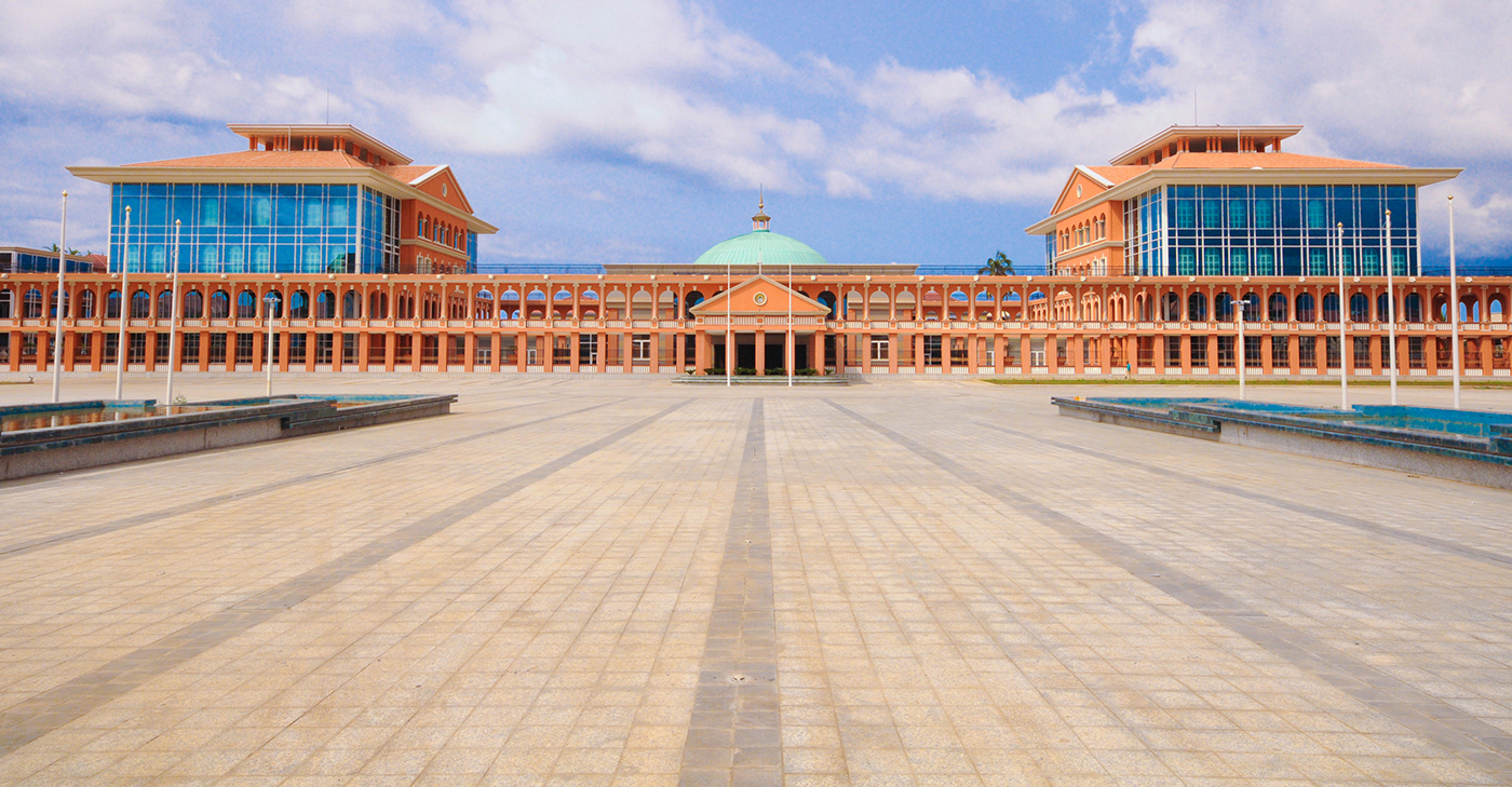 architecture realisation afrique Gabon Guinée Équatoriale Palais Présidentiel chambre de commerce oyala Malagò Lambarene