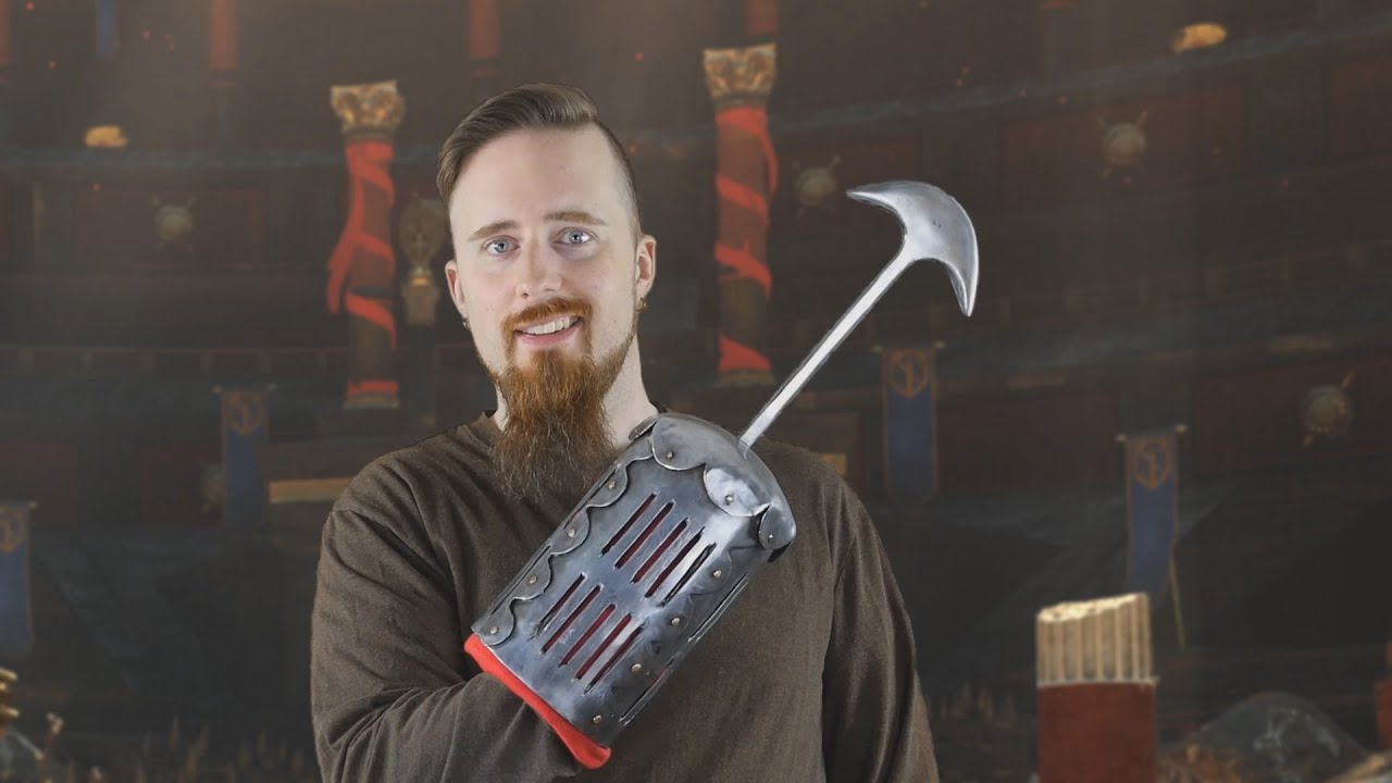 A look at a custom-made gladiator weapon: The Scissor