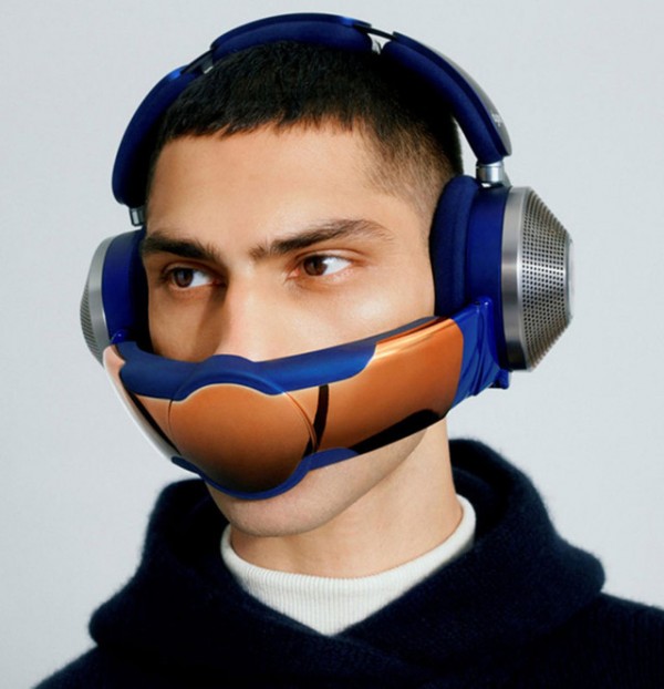 dyson-zone-newsroom-image-man-wearing-headphones